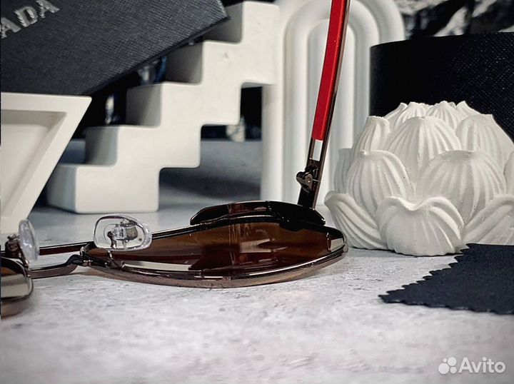 Очки Prada Aviator коричневые