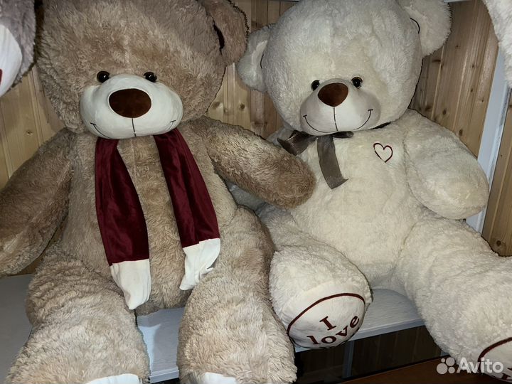Плюшевый медведь