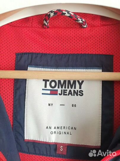 Анорак, ветровка, куртка Tommy Jeans S(46)