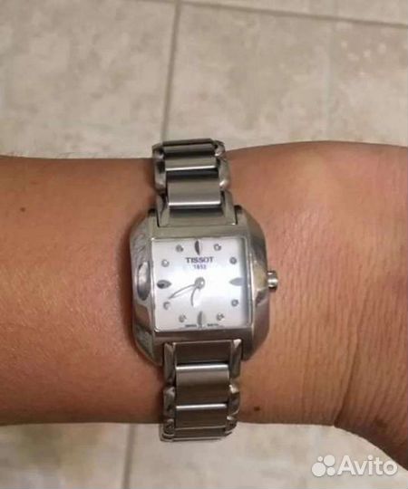 Часы женские tissot