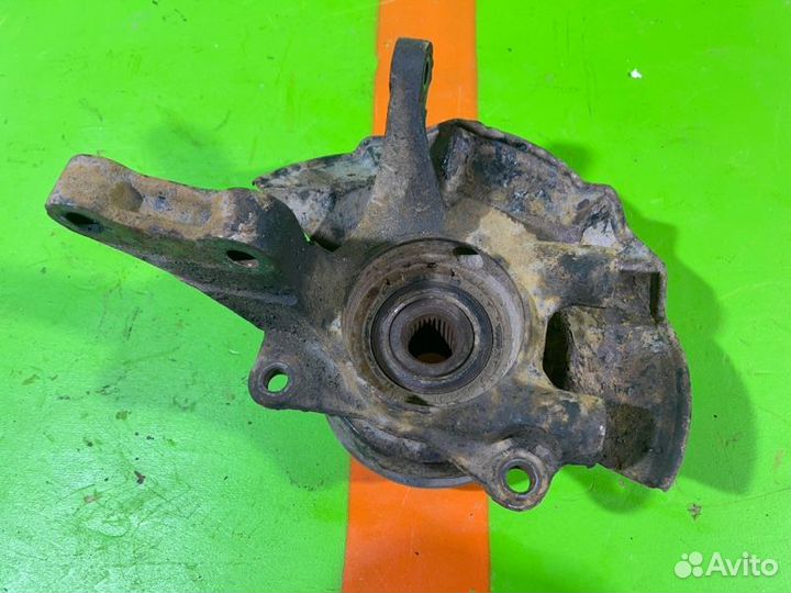 Кулак поворотный передний правый Hyundai Tucson