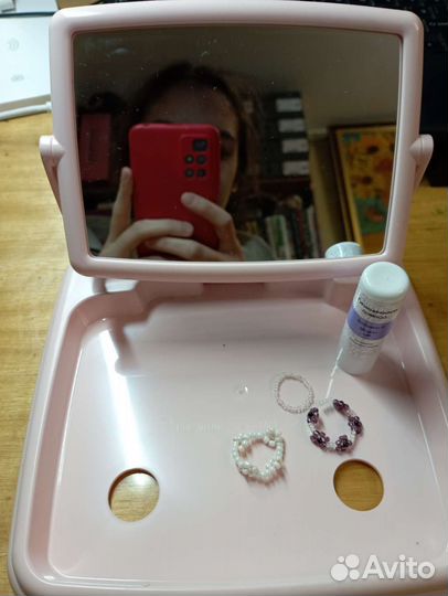 Зеркало настольное косметическое розовое