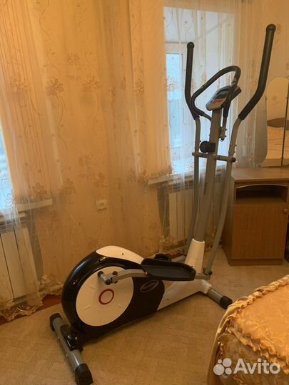 Эллиптический тренажер