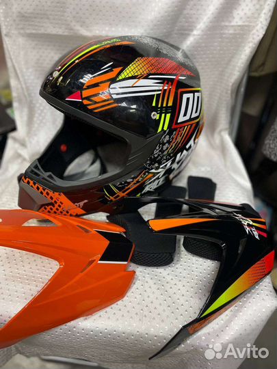 Новый мотоциклетный шлем