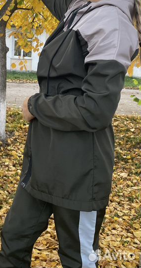 Костюм женский