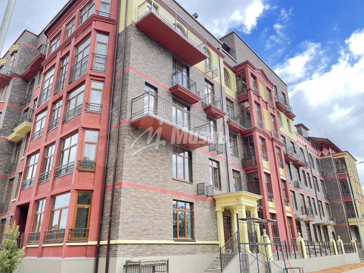 3-к. квартира, 124,1 м², 5/6 эт.