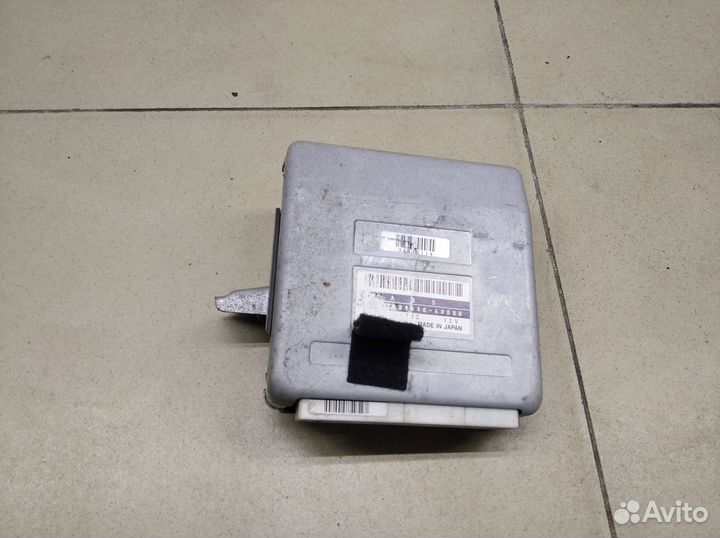 Блок электронный Land Cruiser (100) 1998-2007