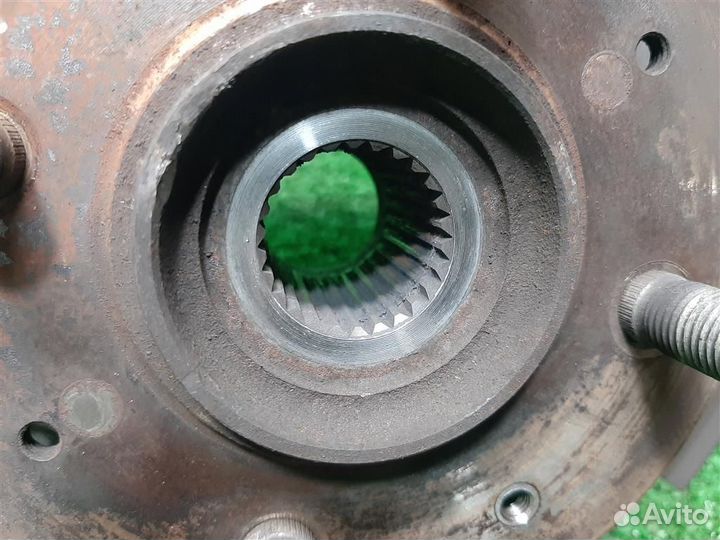 Кулак передний правый Honda Jazz 2004