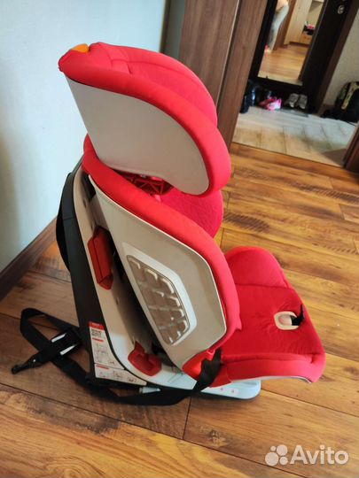 Детское автокресло 9 до 36 кг isofix chicco