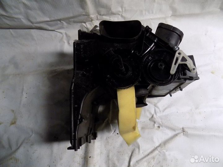 Корпус отопителя Polo (Sed RUS) 2011