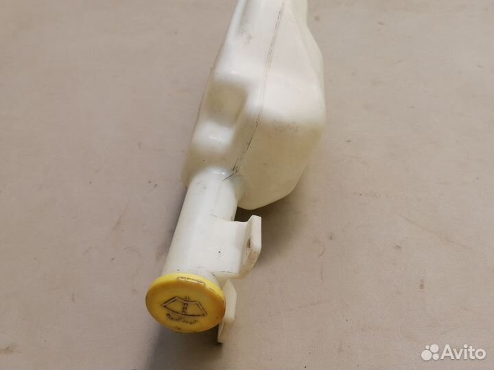 Бачок омывателя Kia Sephia 1993-97