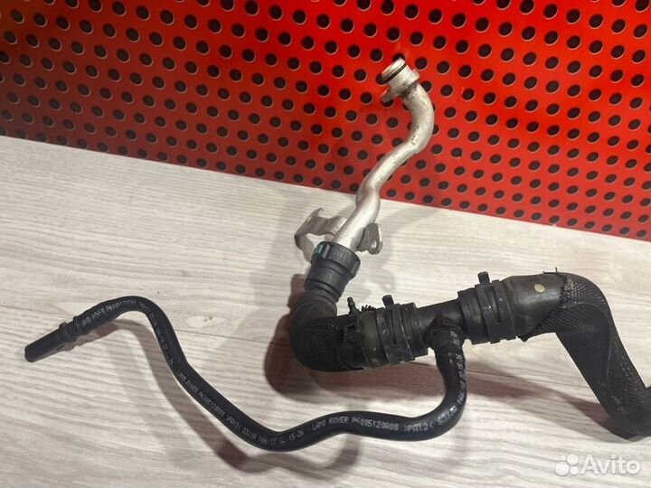 Патрубок системы охлаждения Land Rover Range Rover