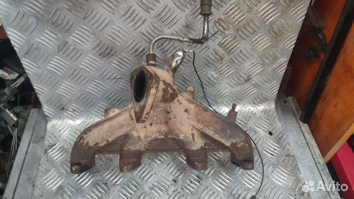 Коллектор выпускной Audi 100 C3 Audi 80 B3 1.8 JN