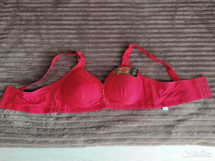 Бюстгальтер новый