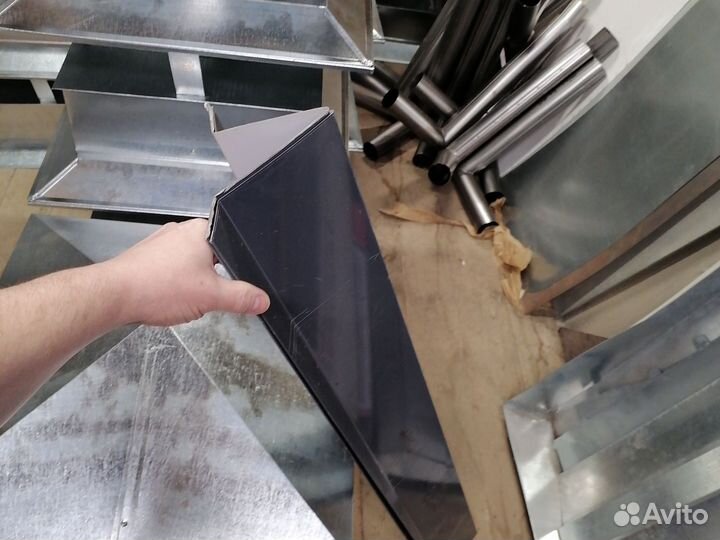 Кровельщик жестянщик