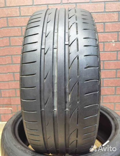 Bridgestone Potenza S001 225/40 R19 93Y