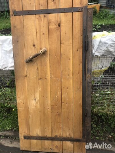 Дверь банная и окно стеклопакет