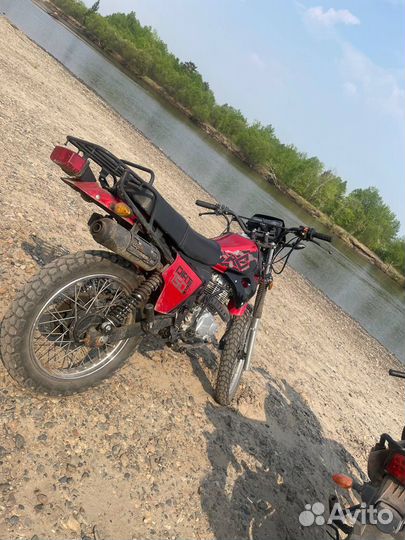 Мотоцикл enduro 150