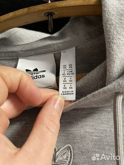 Толстовка (худи) мужская Adidas FM3914