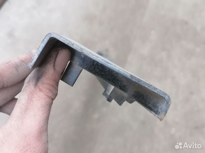 Защита топливных трубок LADA Granta