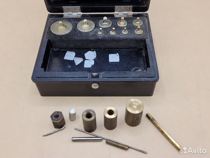 Набор гирь разновесов га-200 Госметр 1961 г