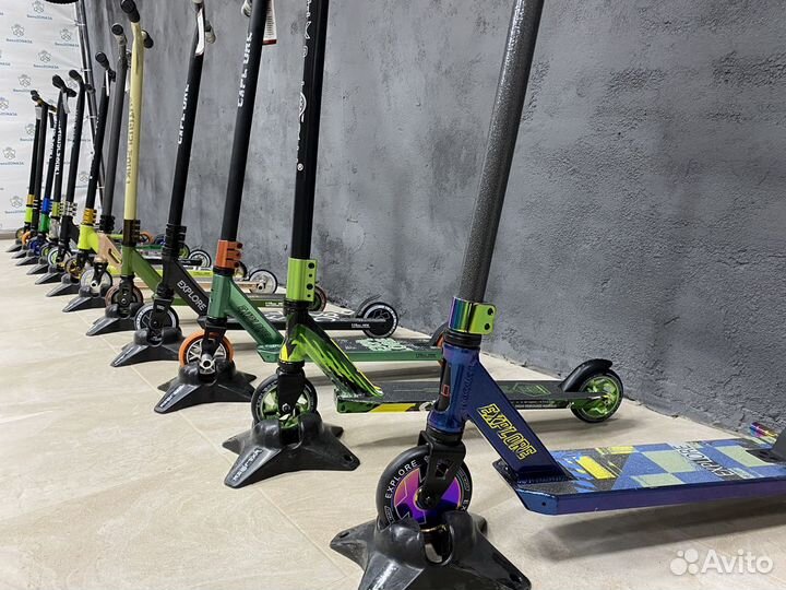 Трюковой самокат Explore