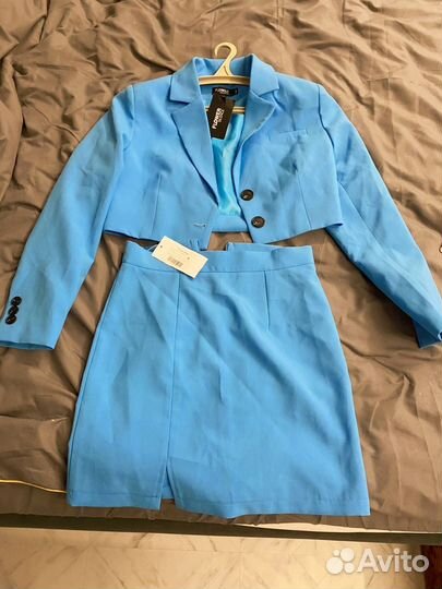 Костюм женский новый