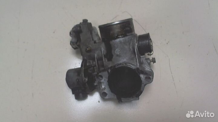 Заслонка дроссельная Toyota Land Cruiser Prado (90