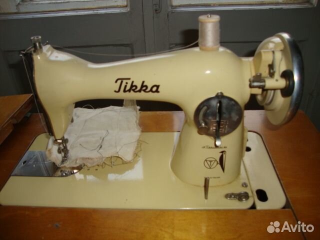 Швейная машинка 