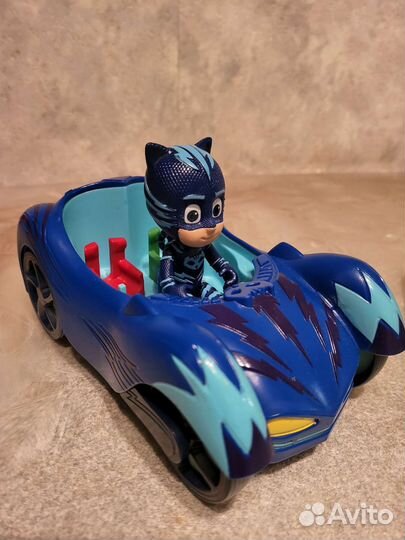 Герои в масках