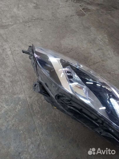 Фара передняя правая Киа Рио