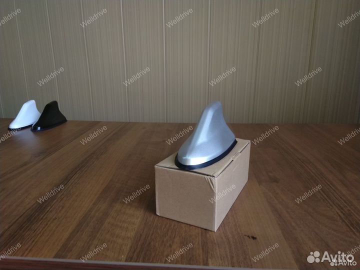 Плавник на крышу Kia Rio 4 серебристый