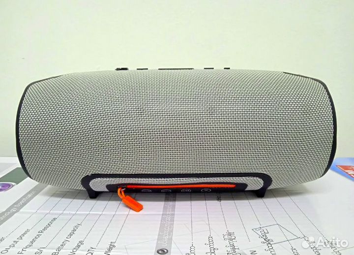 Колонка JBL