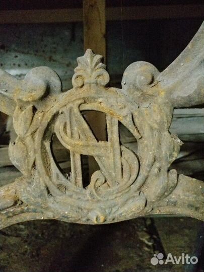 Станина от швейной машины Naumann.Науман