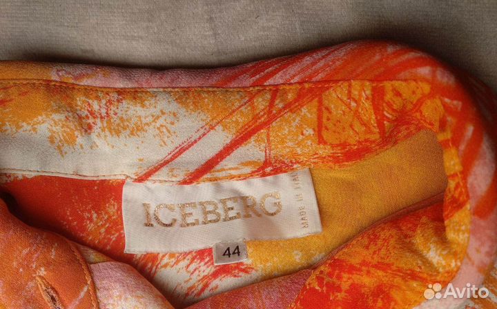 Блузка Iceberg