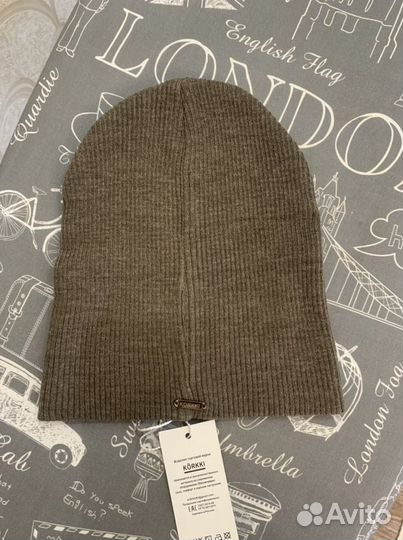 Шапка женская новая (весна-осень)