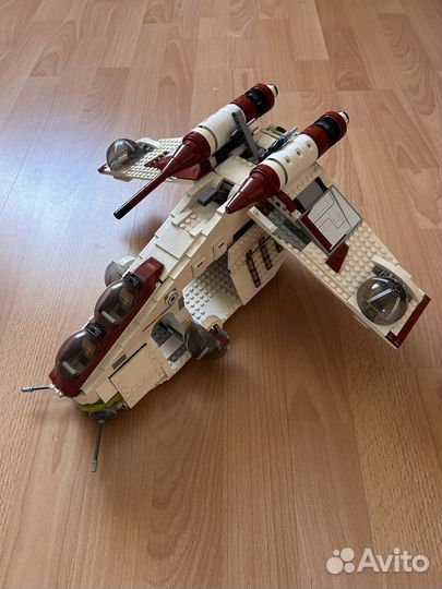 Lego star wars Истребитель Республики 05041