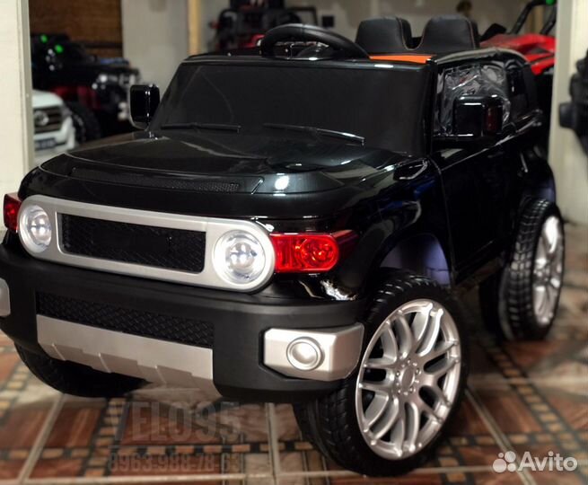 Детский электромобиль