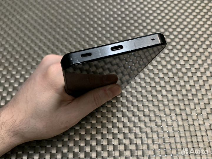 Sharp Aquos R7, 12/256 ГБ