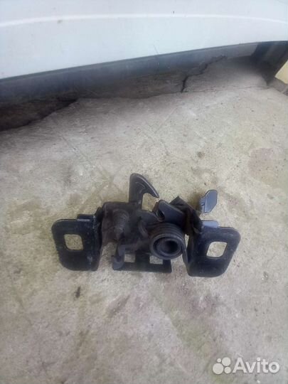 Шевроле авео т300 замок капота