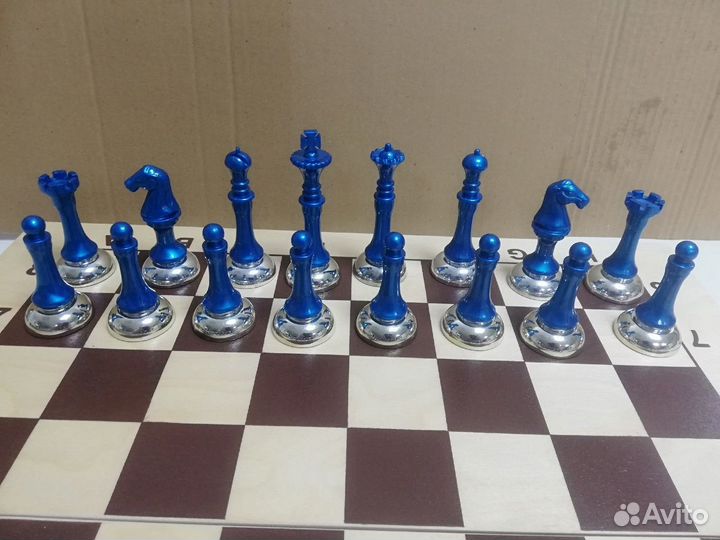 Большие красивые подарочные сувенирные шахматы