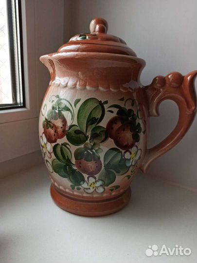 Кувшин керамика с кружками