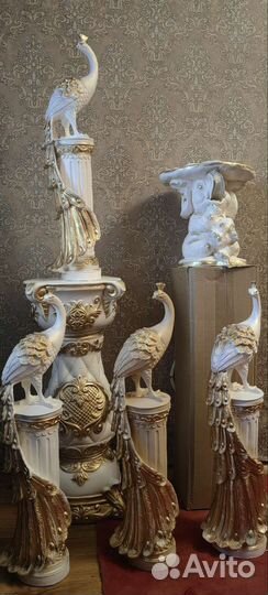 Ваза напольная павлины