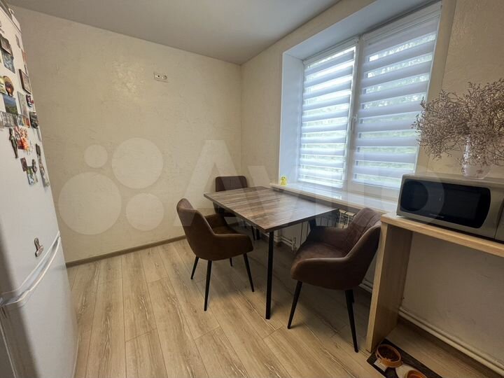 2-к. квартира, 55 м², 2/2 эт.