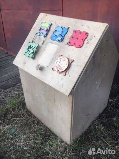 Домик основа для бизиборда