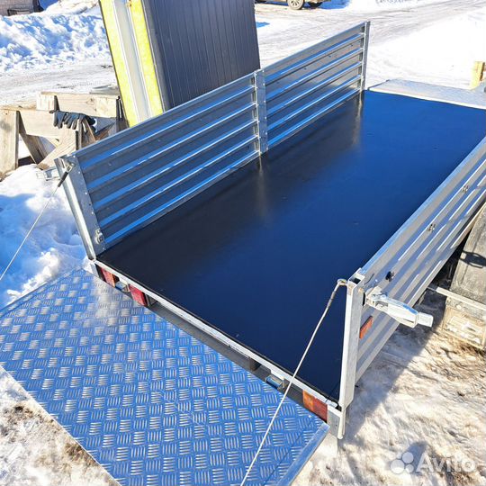 Прицеп легковой