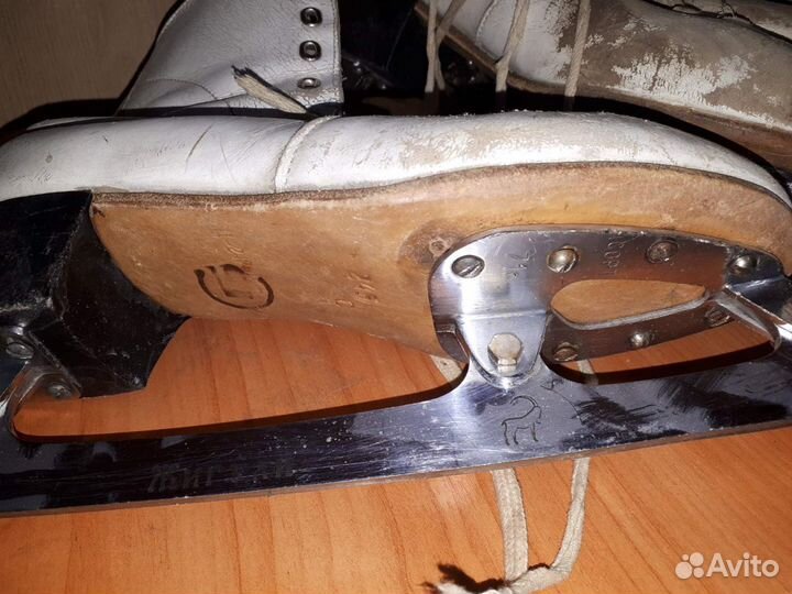 Коньки фигурные СССР женские 24,5 р-р