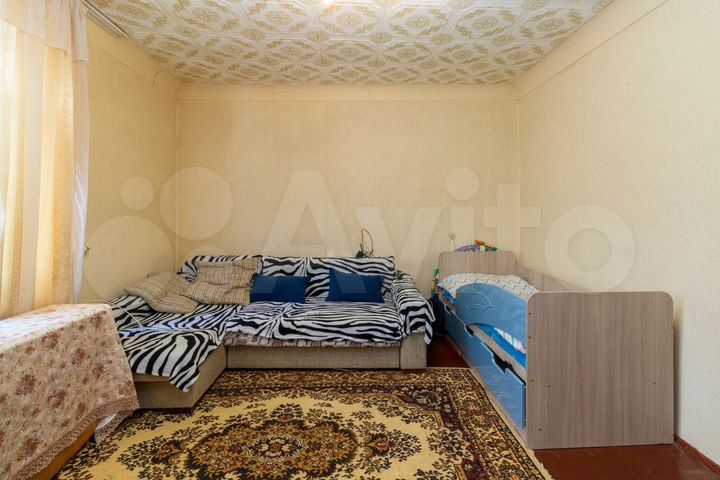 2-к. квартира, 52 м², 1/2 эт.