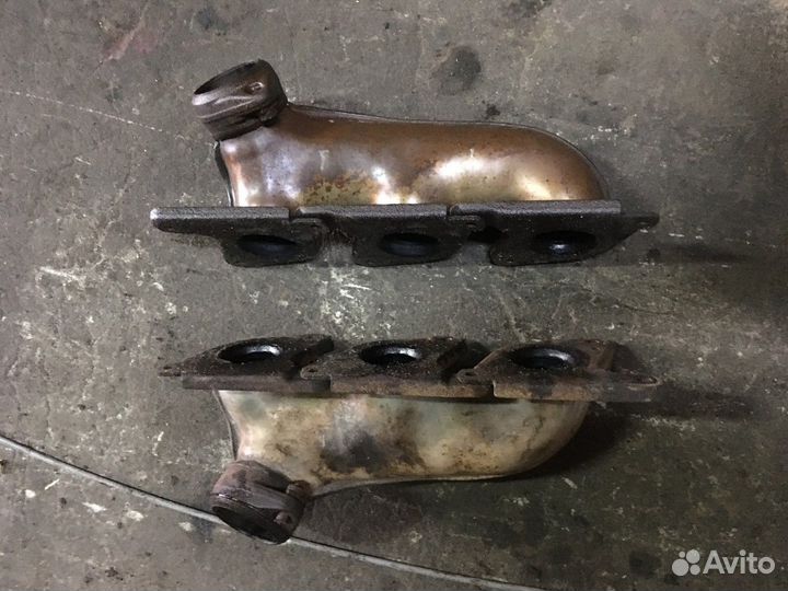 Коллектор выпускной (Mercedes-Benz C-class)