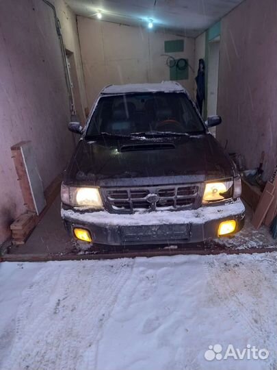 Subaru forester SF,4 штуки в полный разбор